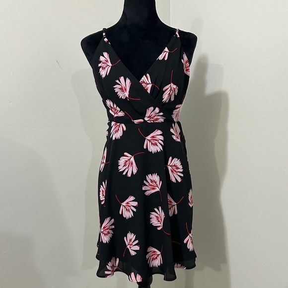 Floral Of Love - Picture 2 of 2